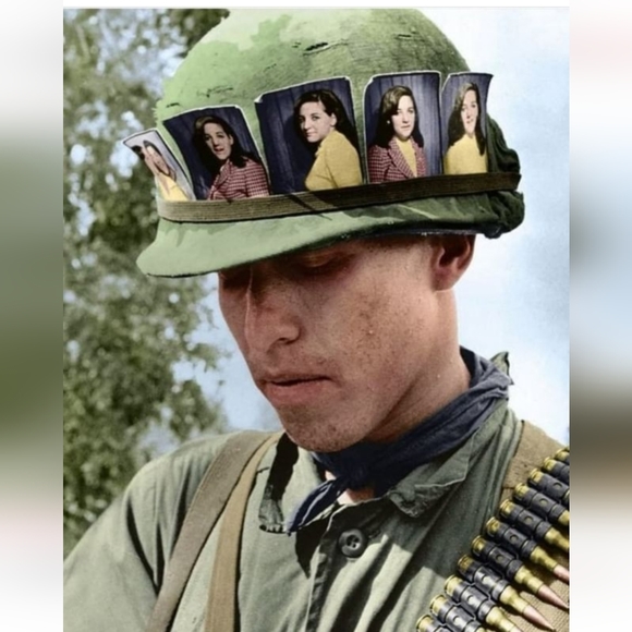 Clean, Stylish Brand Name Clothing, Shoes, Accs & Items #VSPink #Levis #AE #Kors - Picture 15 of 16